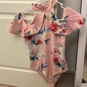 Boutique body suit, size Medium, very cute